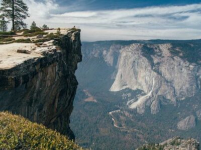 Yosemite Lodging Hiking Packages-8