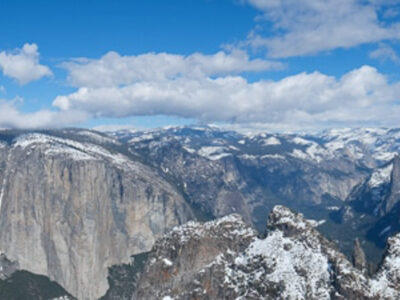 Snowshoeing Yosemite Guided Winter Tour-11