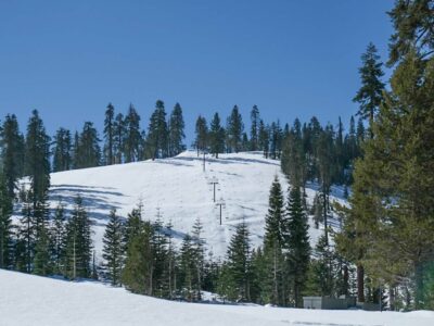 Hiking views from Yosemite in winter